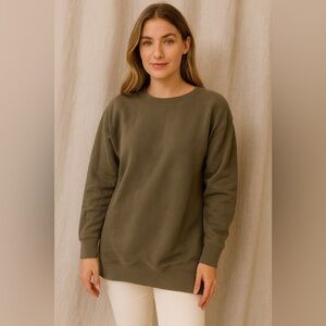 Community Aritzia Sweatshirt Long Line Oversized Army Green Size XS fits S M‌‌‌